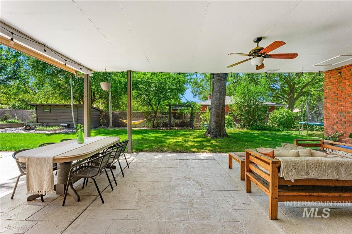 5421 W Plymouth St, Boise, Idaho 83706, 4 Bedrooms, 3 Bathrooms, Residential For Sale, Price $879,000,MLS 98990392