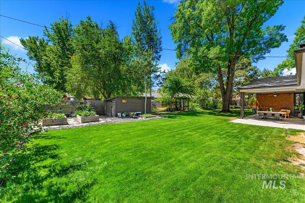 5421 W Plymouth St, Boise, Idaho 83706, 4 Bedrooms, 3 Bathrooms, Residential For Sale, Price $879,000,MLS 98990392