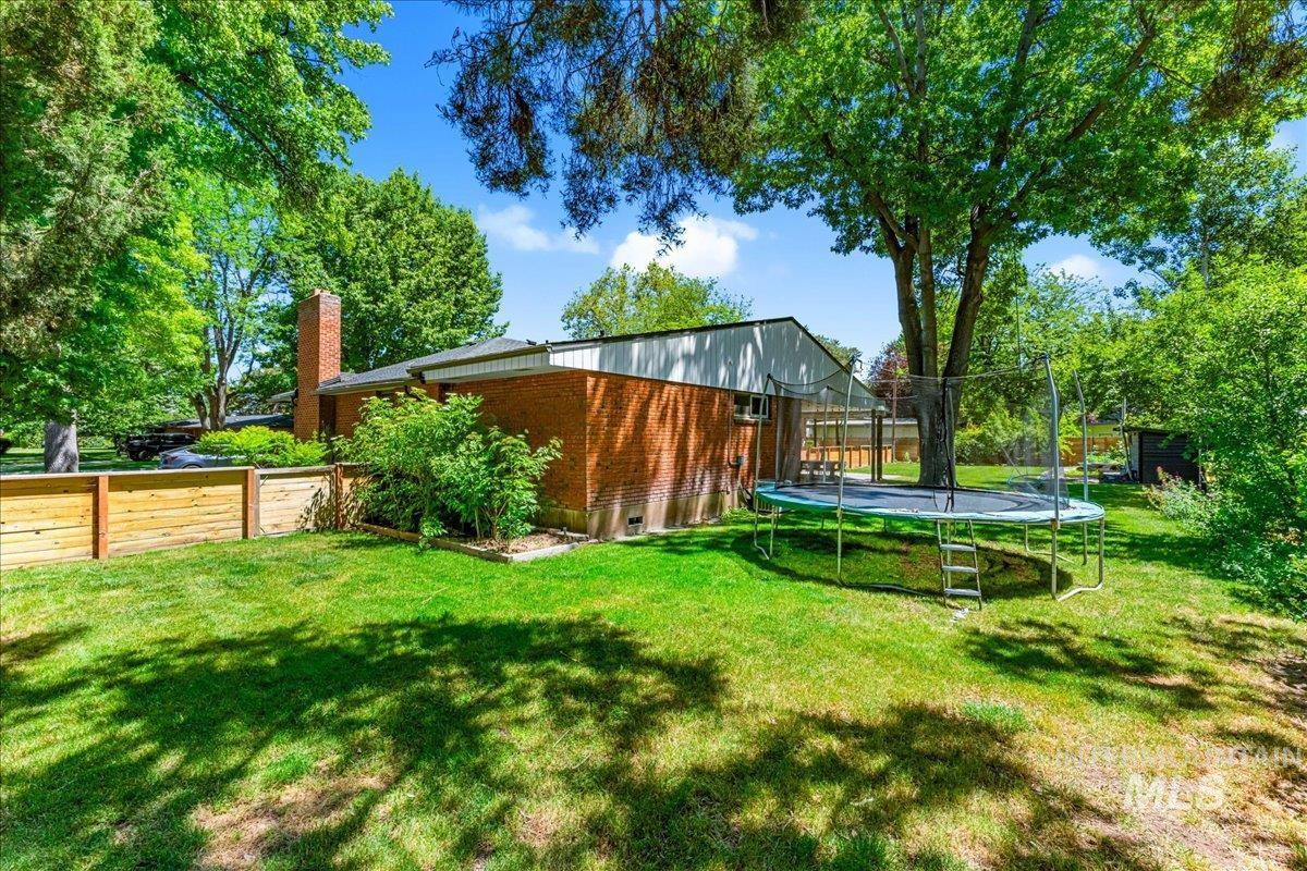 5421 W Plymouth St, Boise, Idaho 83706, 4 Bedrooms, 3 Bathrooms, Residential For Sale, Price $879,000,MLS 98990392