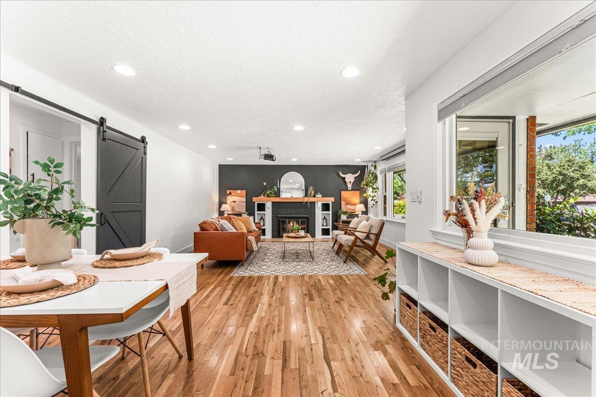 5421 W Plymouth St, Boise, Idaho 83706, 4 Bedrooms, 3 Bathrooms, Residential For Sale, Price $879,000,MLS 98990392