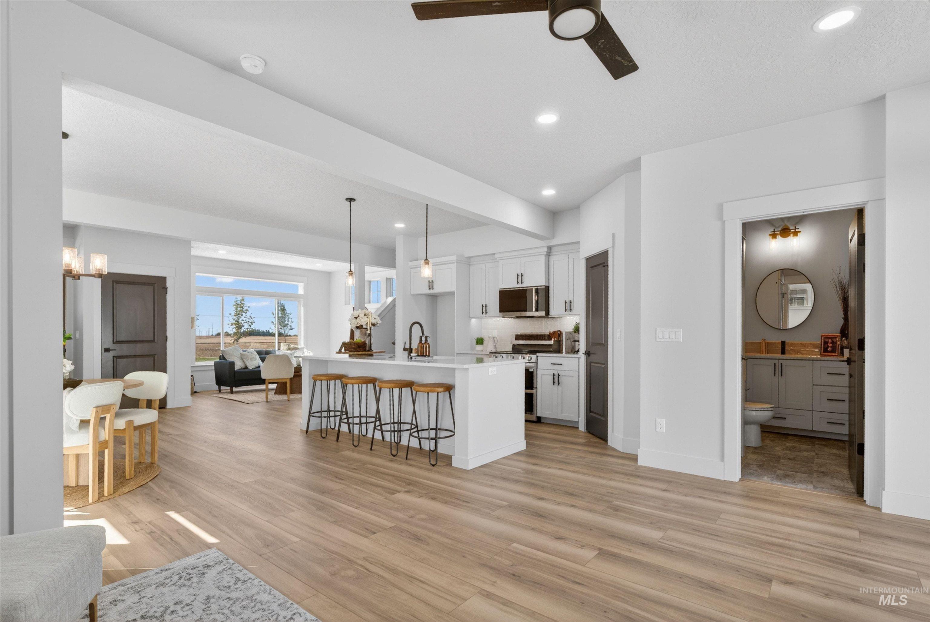 320 E Mayfield Springs Blvd, Boise, Idaho 83716, 3 Bedrooms, 2.5 Bathrooms, Residential For Sale, Price $444,000,MLS 98990403