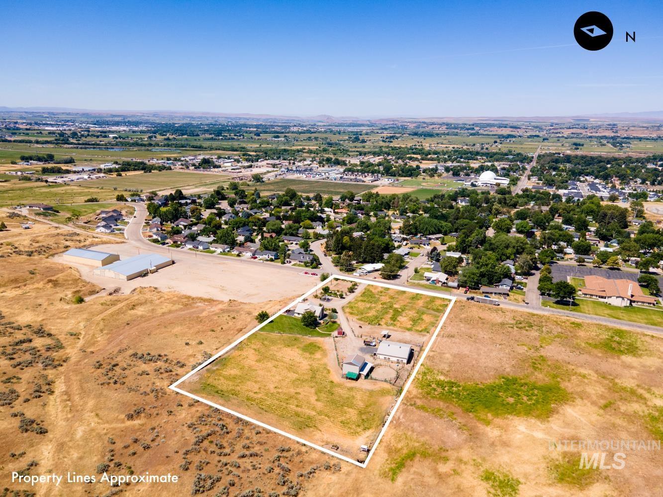 755 S Iowa, Payette, Idaho 83661, 4 Bedrooms, 2.5 Bathrooms, Residential For Sale, Price $775,000, 98990407