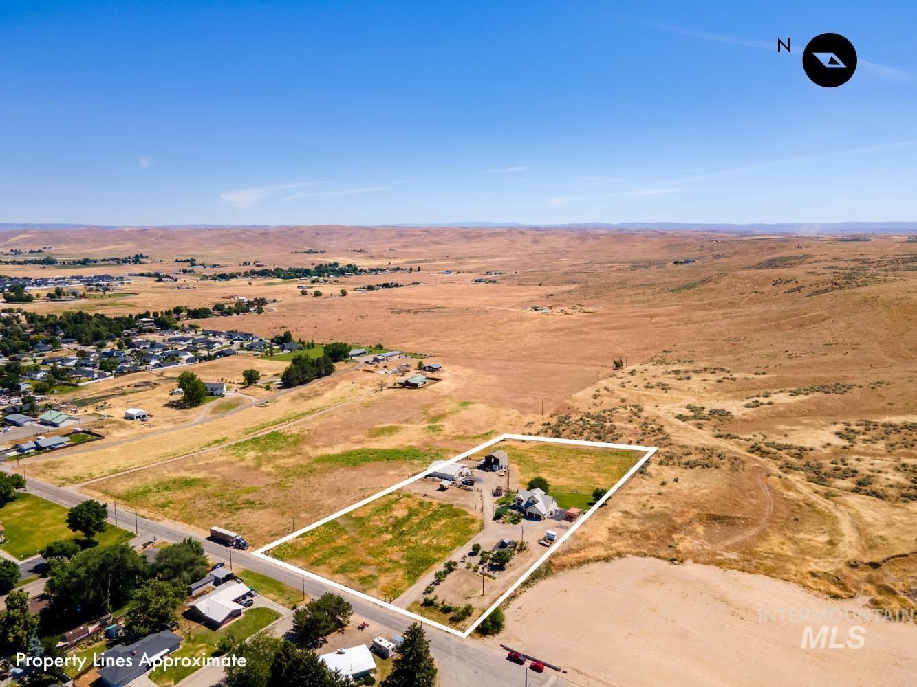 755 S Iowa, Payette, Idaho 83661, 4 Bedrooms, 2.5 Bathrooms, Residential For Sale, Price $775,000, 98990407