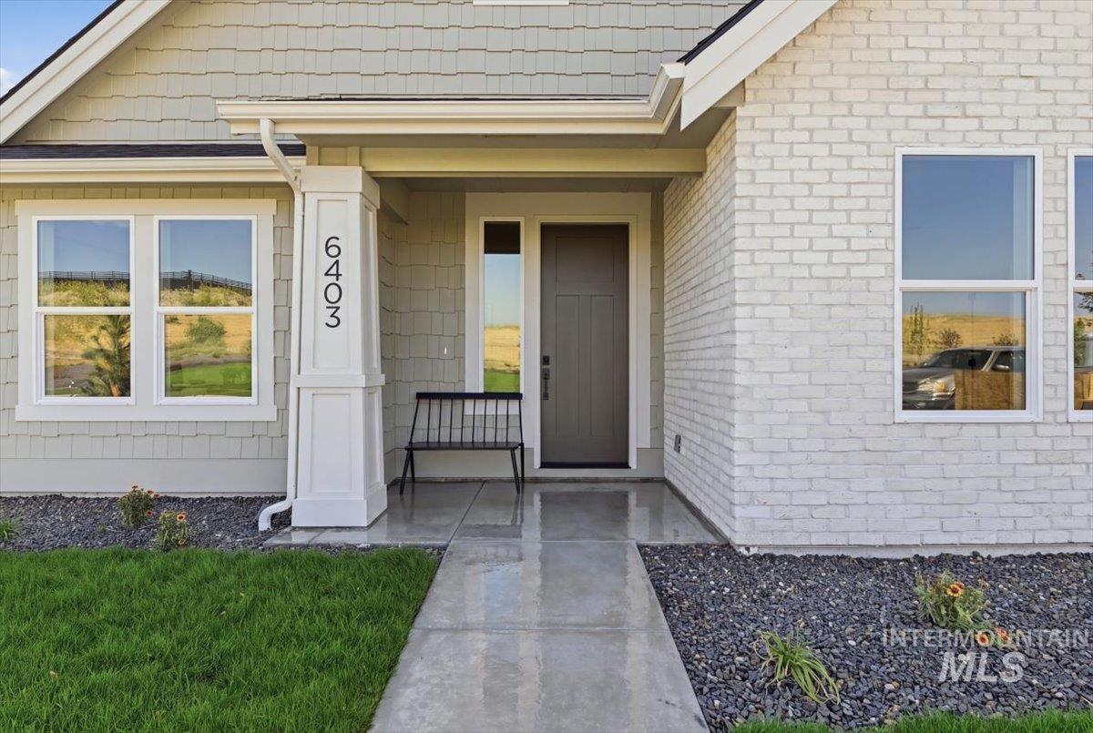 6403 N Barholm Ln, Eagle, Idaho 83616, 3 Bedrooms, 2 Bathrooms, Residential For Sale, Price $609,900,MLS 98990408