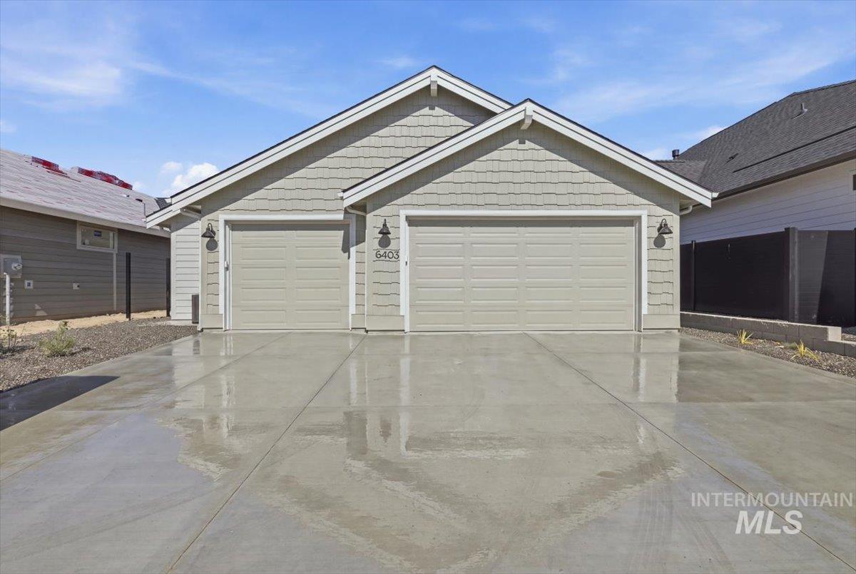 6403 N Barholm Ln, Eagle, Idaho 83616, 3 Bedrooms, 2 Bathrooms, Residential For Sale, Price $609,900,MLS 98990408