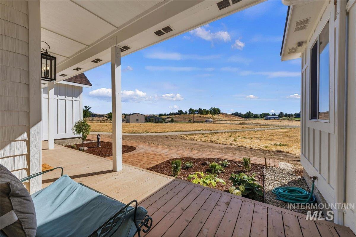 26283 Eric Ln, Middleton, Idaho 83644, 4 Bedrooms, 3 Bathrooms, Residential For Sale, Price $990,000,MLS 98990419