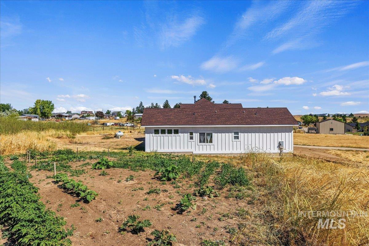 26283 Eric Ln, Middleton, Idaho 83644, 4 Bedrooms, 3 Bathrooms, Residential For Sale, Price $990,000,MLS 98990419