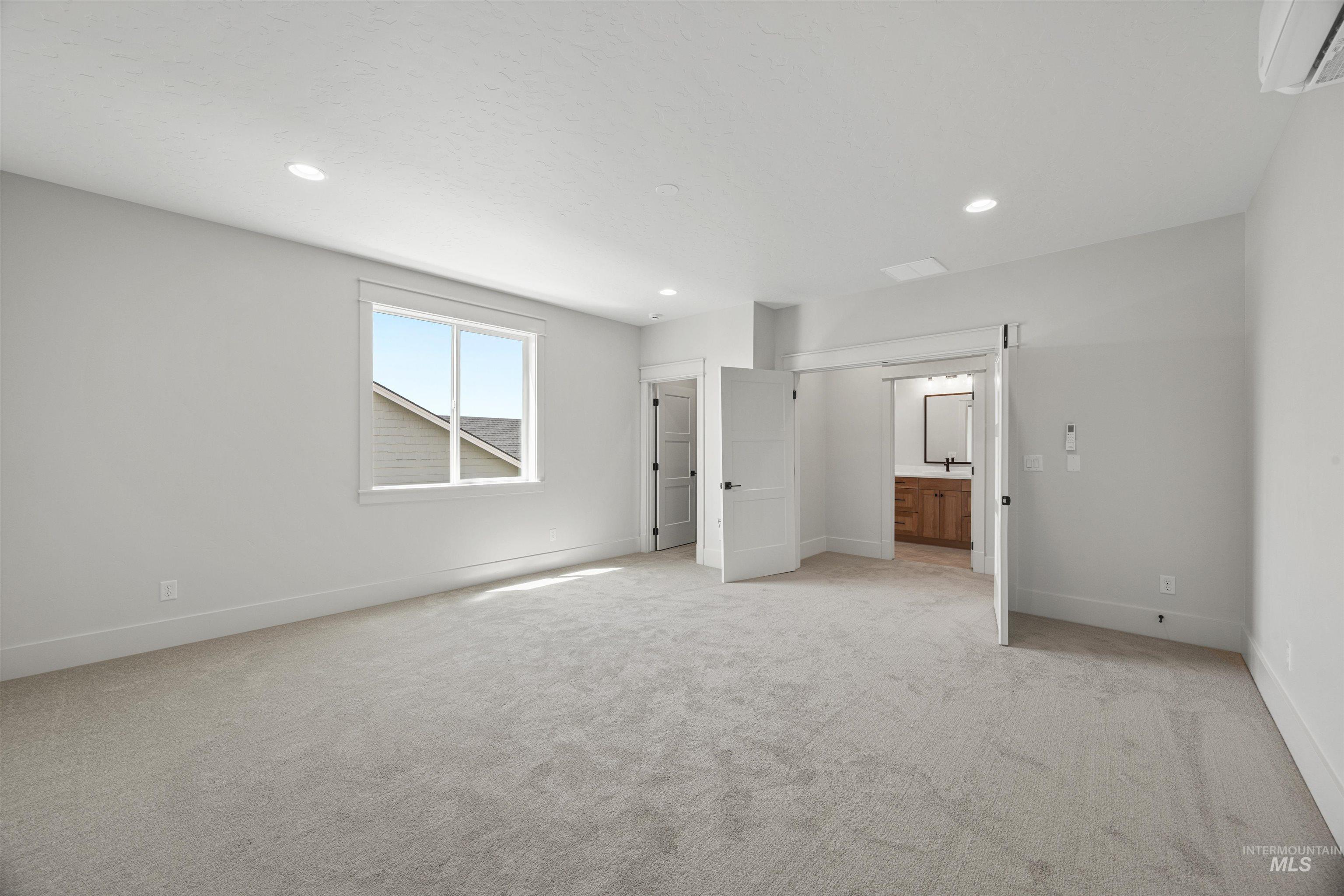 1036 E Snag St, Meridian, Idaho 83642, 4 Bedrooms, 3.5 Bathrooms, Residential For Sale, Price $999,777,MLS 98990424
