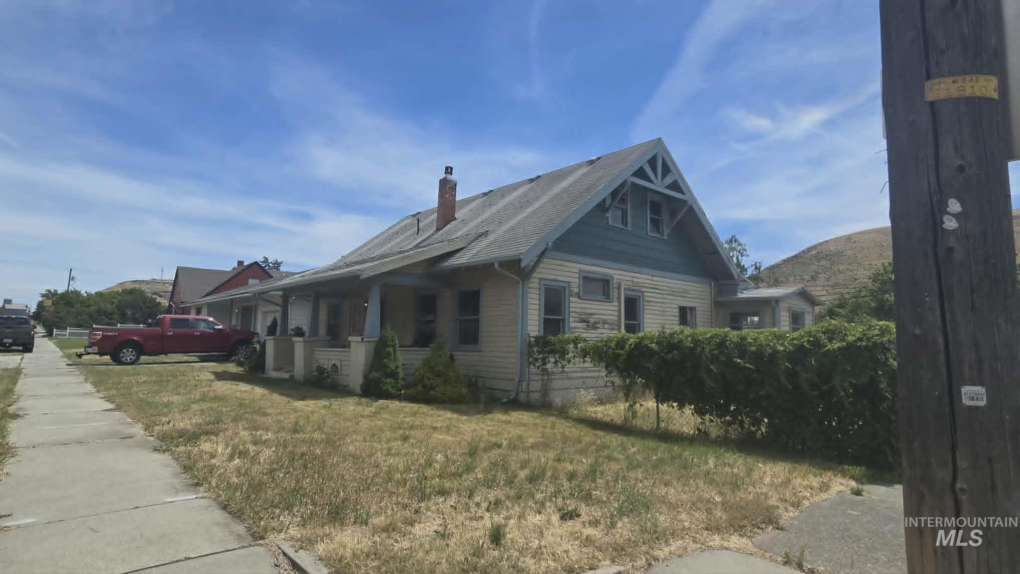 1212 Main Street, Pomeroy, Washington 99347, 4 Bedrooms, 2 Bathrooms, Residential For Sale, Price $135,000, 98990427