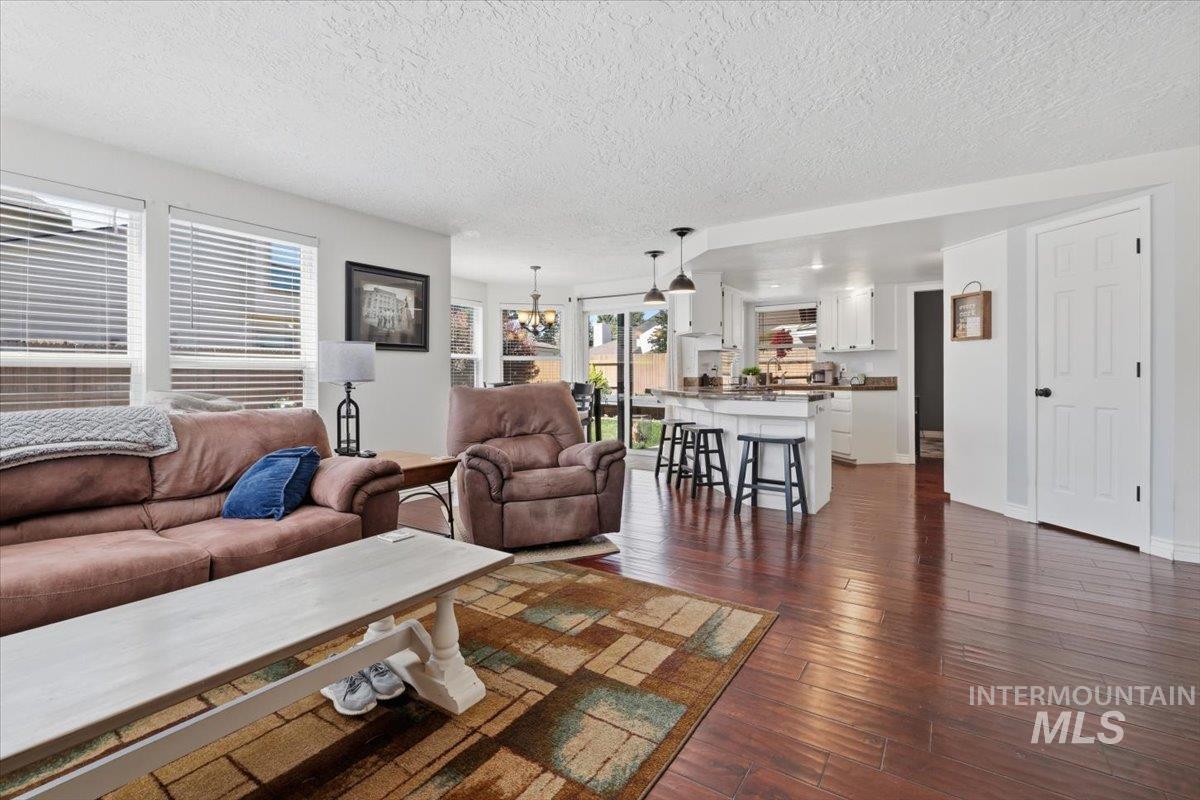 9881 W Alliance Drive, Boise, Idaho 83704, 4 Bedrooms, 3 Bathrooms, Residential For Sale, Price $674,500,MLS 98990428