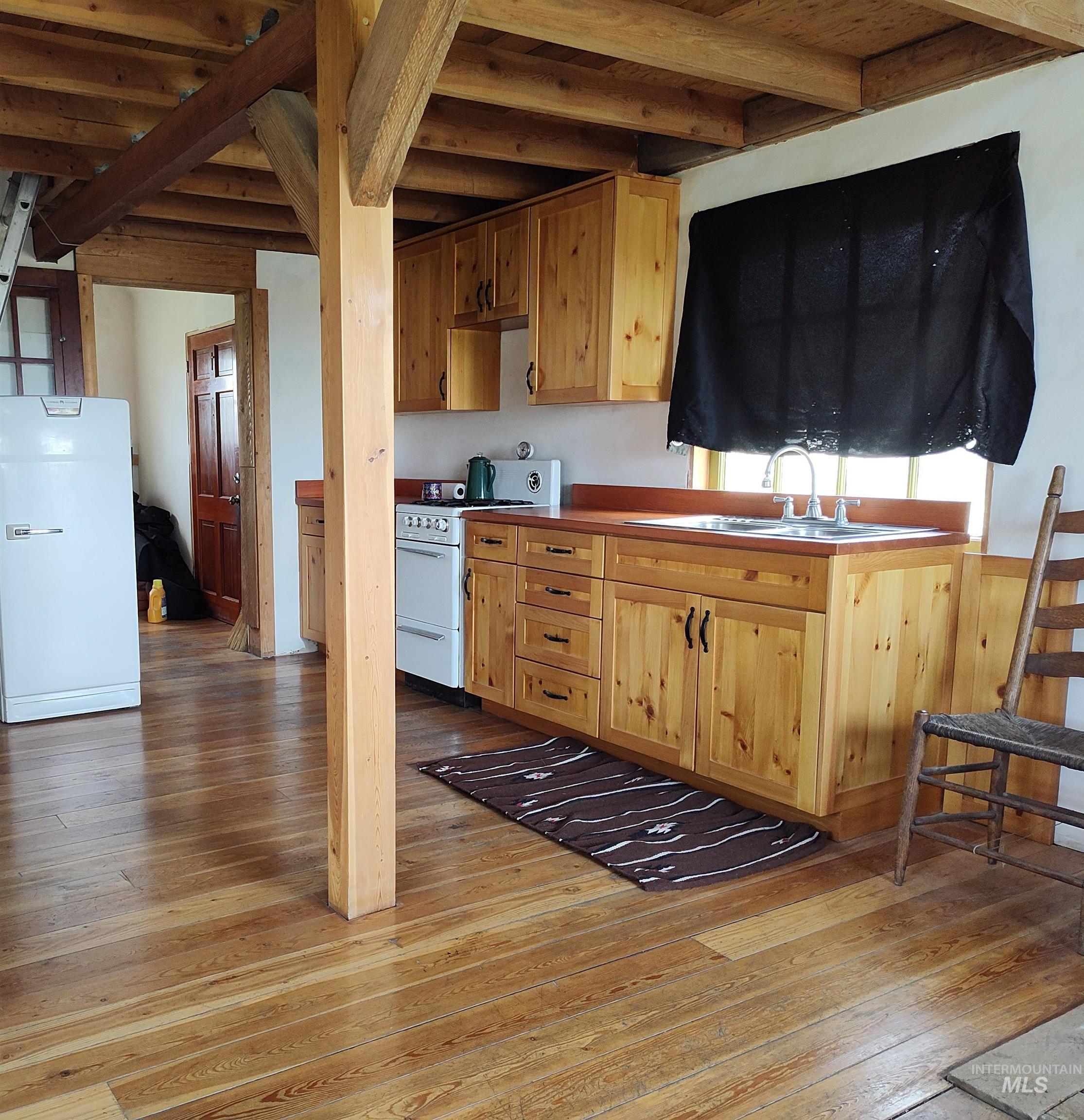 118 Elliott Avenue, Grangeville, Idaho 83531, 1 Bedroom, 1 Bathroom, Residential For Sale, Price $175,000, 98990434