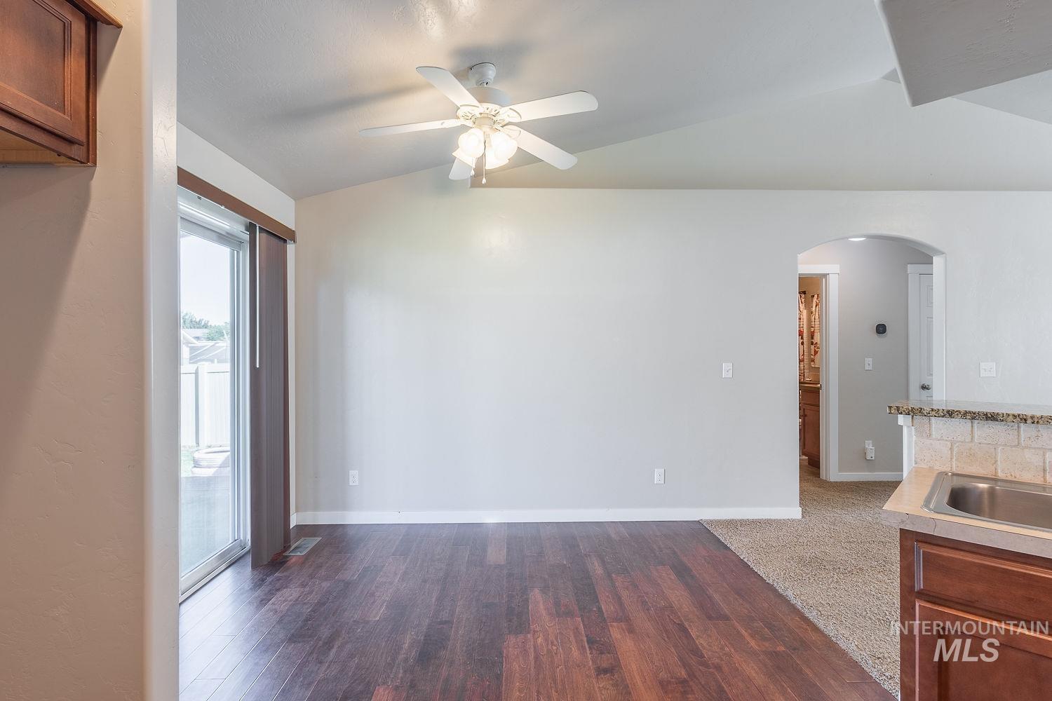 2117 N Sepia Ave, Kuna, Idaho 83634, 3 Bedrooms, 2 Bathrooms, Residential For Sale, Price $395,000,MLS 98990438