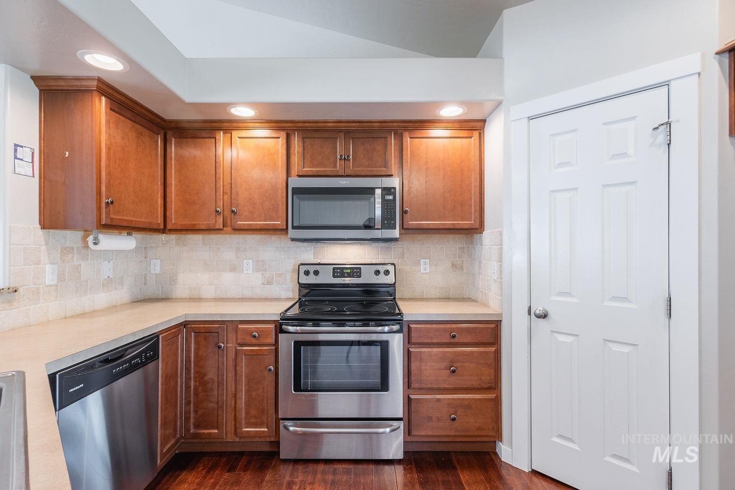 2117 N Sepia Ave, Kuna, Idaho 83634, 3 Bedrooms, 2 Bathrooms, Residential For Sale, Price $395,000,MLS 98990438