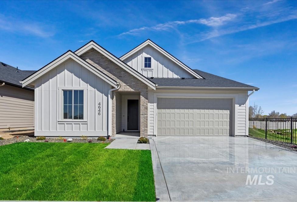 7058 N Canter Trail Ave, Meridian, Idaho 83646, 3 Bedrooms, 2.5 Bathrooms, Residential For Sale, Price $689,900, 98990443