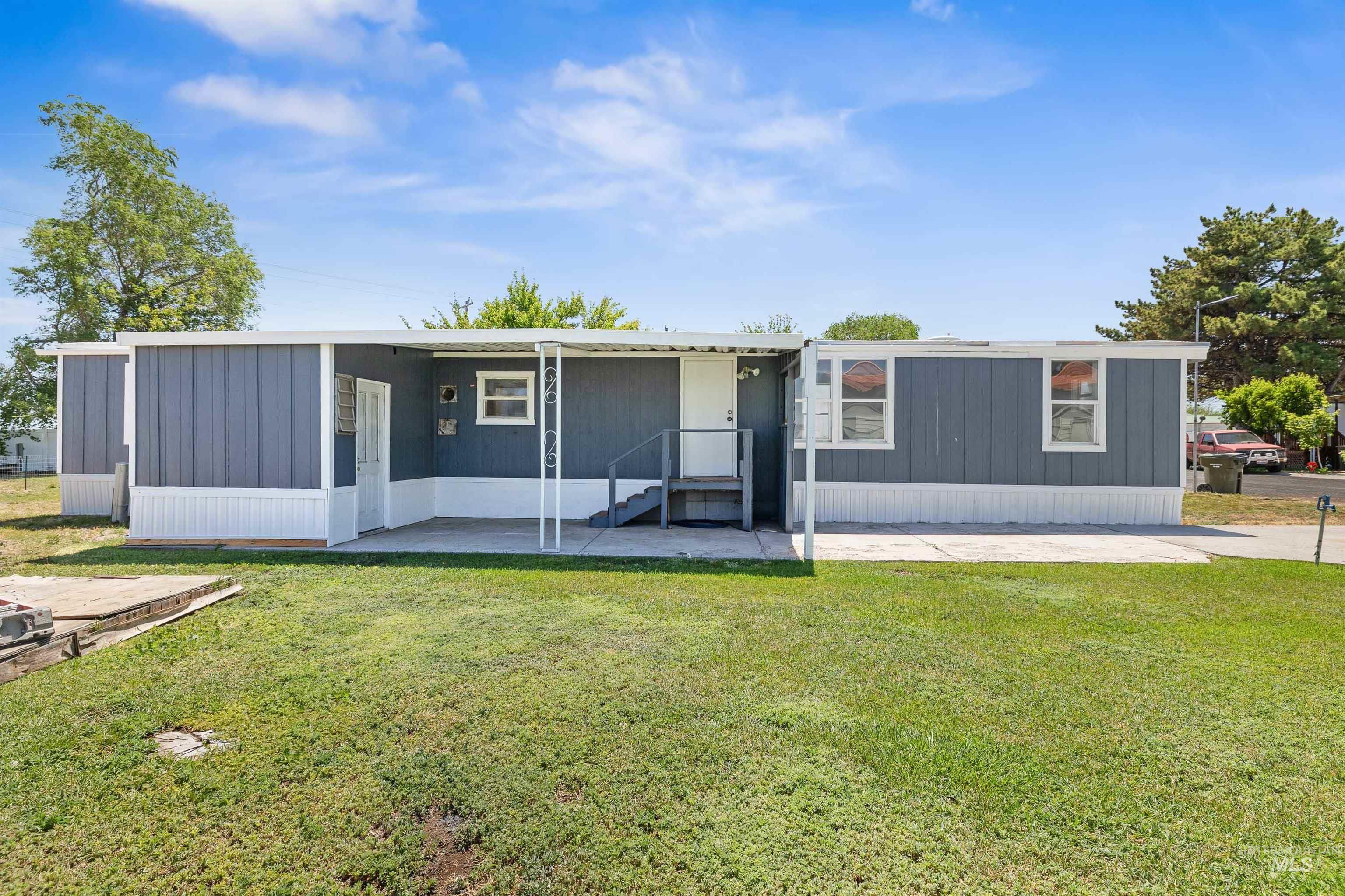 33 Manor Dr. #26, Buhl, Idaho 83316, 2 Bedrooms, 1 Bathroom, Residential For Sale, Price $45,000,MLS 98990445