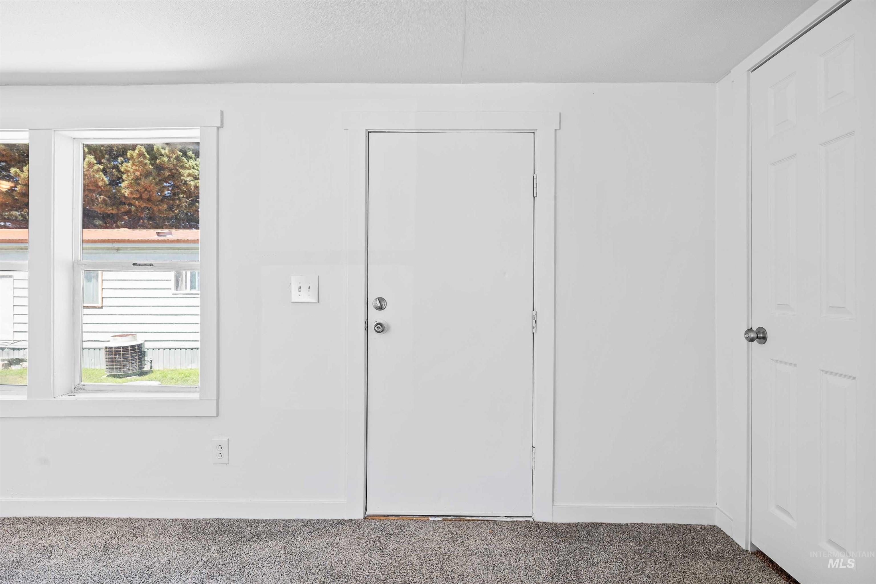 33 Manor Dr. #26, Buhl, Idaho 83316, 2 Bedrooms, 1 Bathroom, Residential For Sale, Price $45,000,MLS 98990445