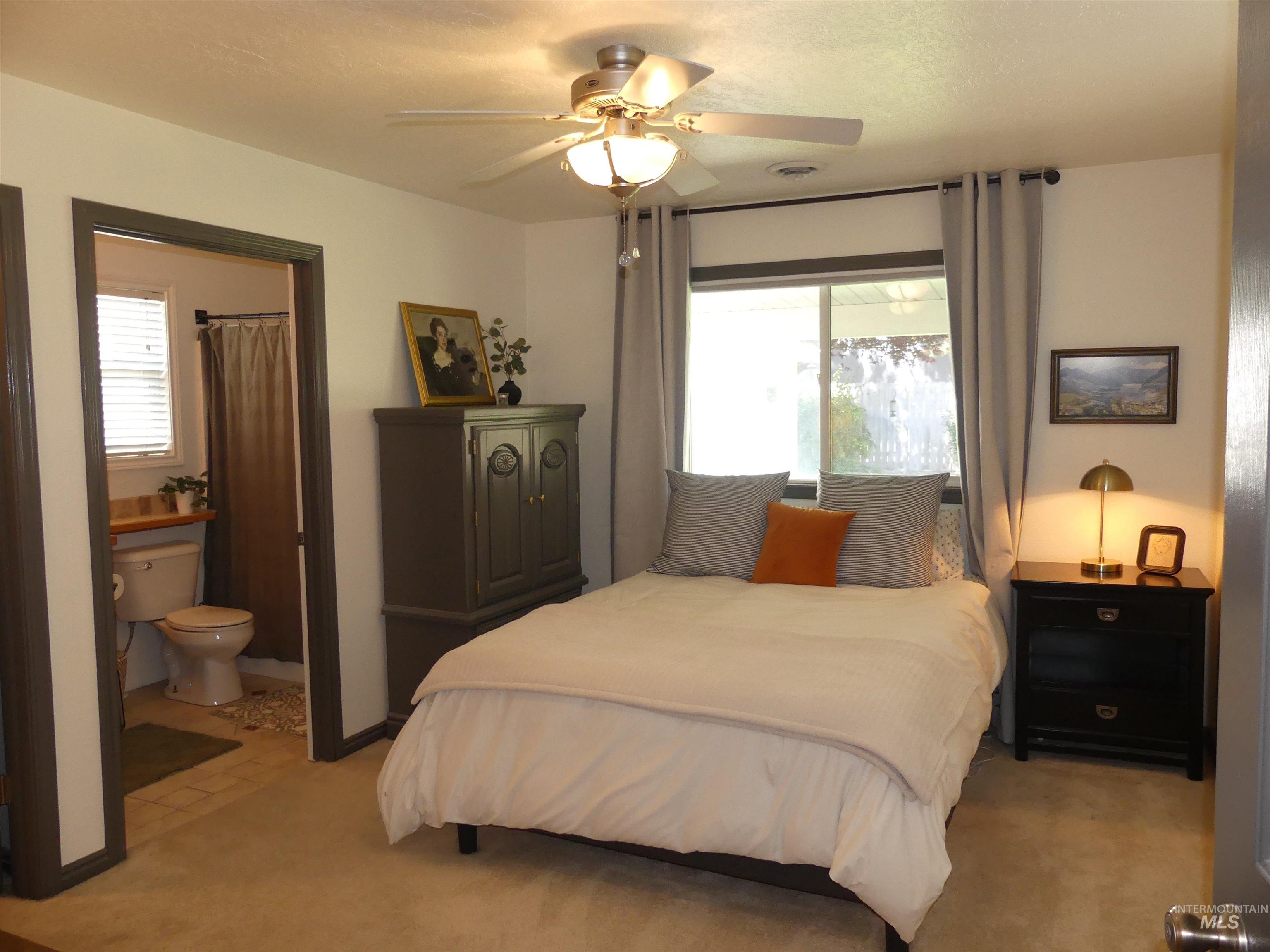 17767 Monarch Way, Nampa, Idaho 83687, 3 Bedrooms, 2 Bathrooms, Residential For Sale, Price $368,900,MLS 98990449