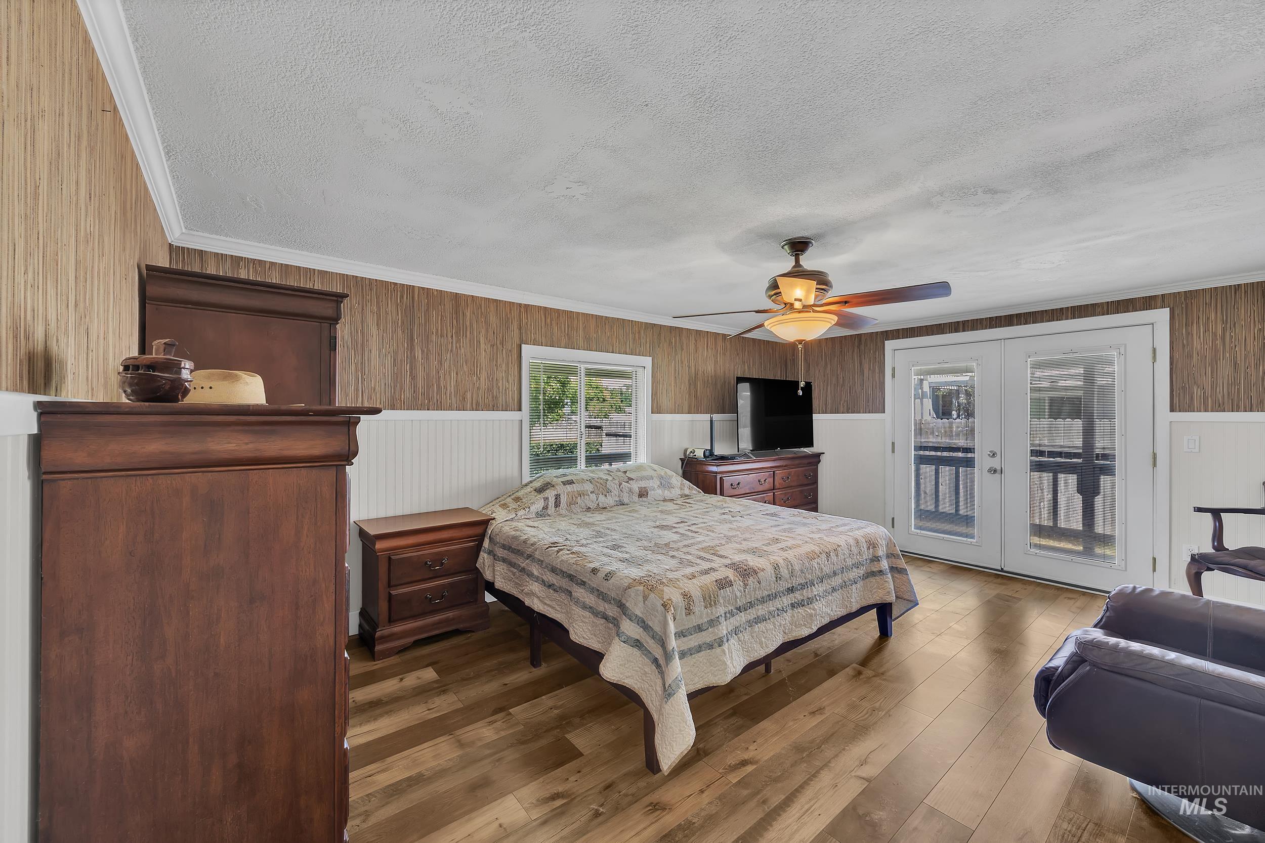 5711 W Elmer St., Boise, Idaho 83703, 4 Bedrooms, 2 Bathrooms, Residential For Sale, Price $599,900,MLS 98990450