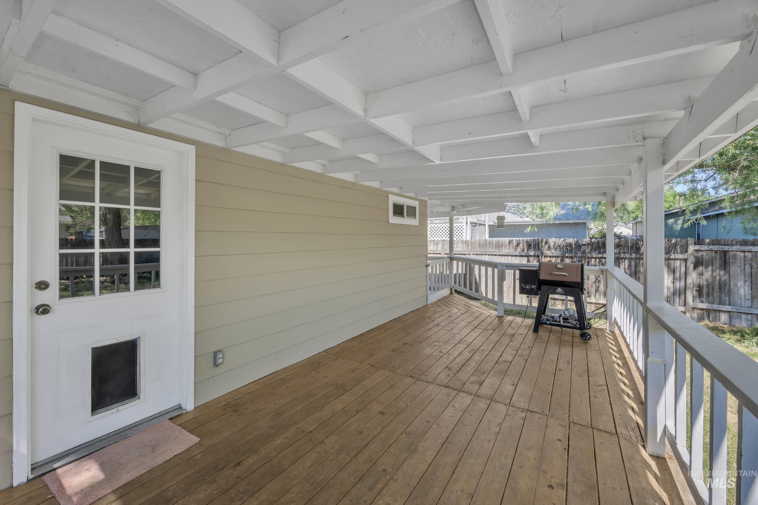 5711 W Elmer St., Boise, Idaho 83703, 4 Bedrooms, 2 Bathrooms, Residential For Sale, Price $599,900,MLS 98990450