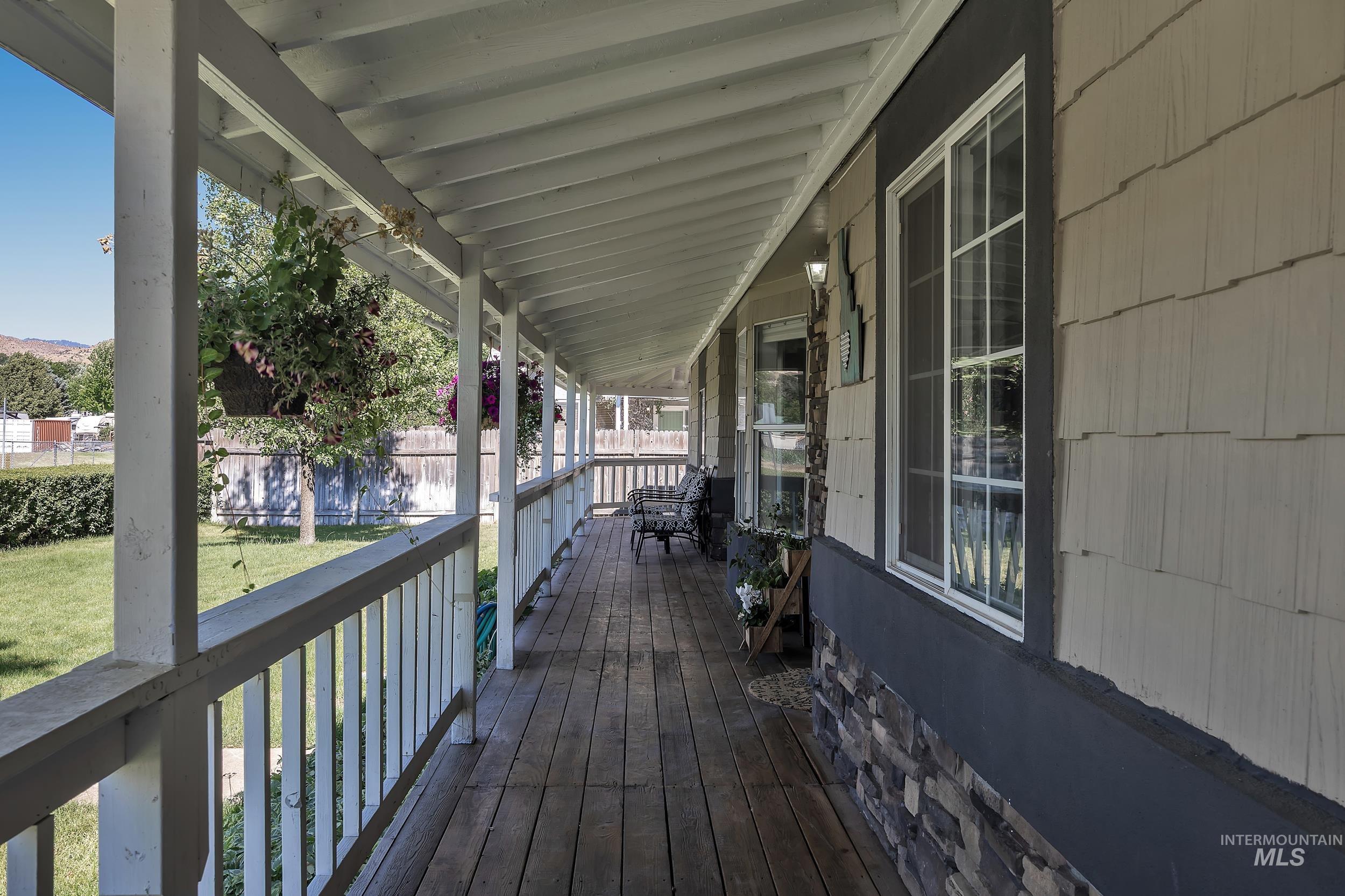5711 W Elmer St., Boise, Idaho 83703, 4 Bedrooms, 2 Bathrooms, Residential For Sale, Price $599,900,MLS 98990450