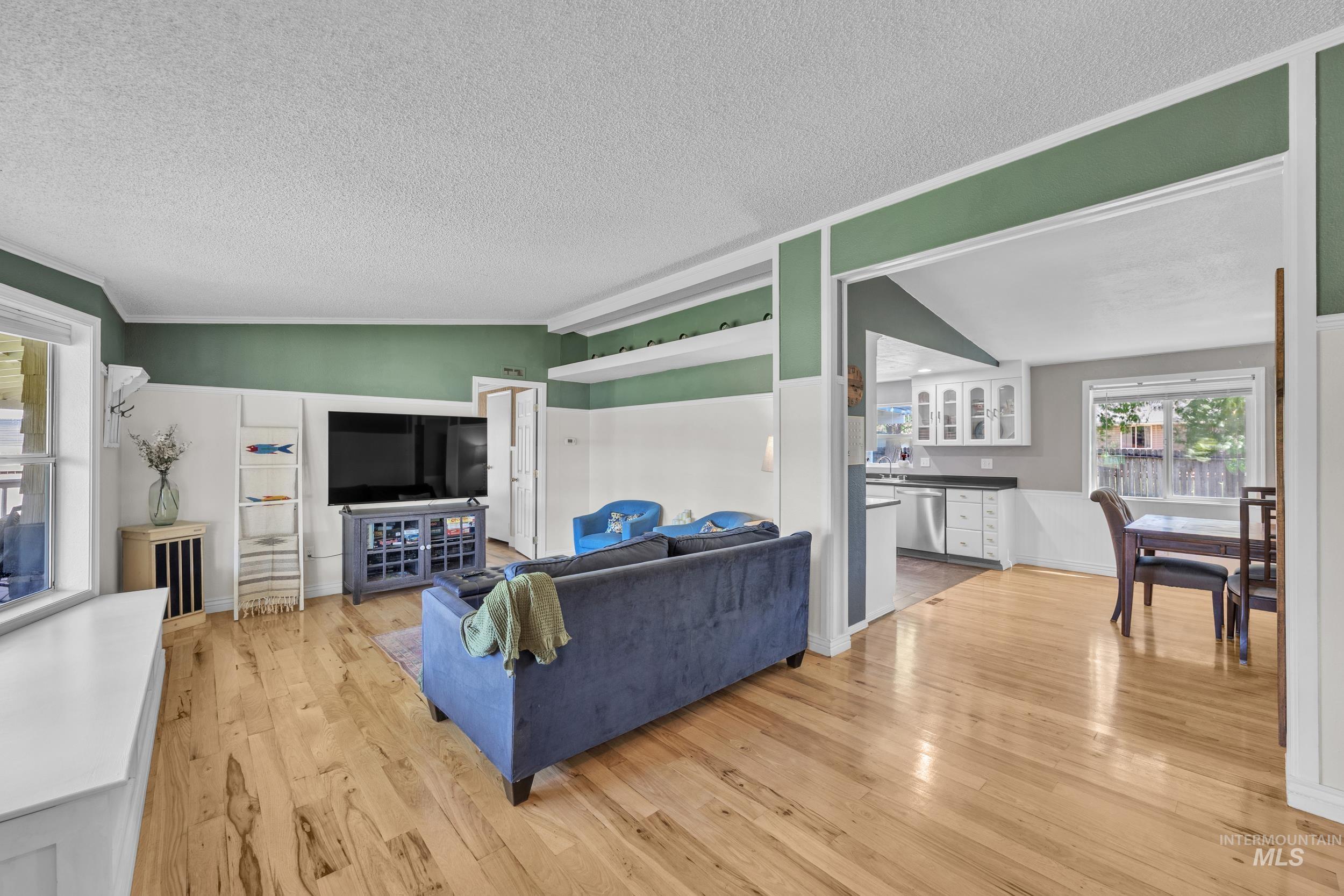 5711 W Elmer St., Boise, Idaho 83703, 4 Bedrooms, 2 Bathrooms, Residential For Sale, Price $599,900,MLS 98990450