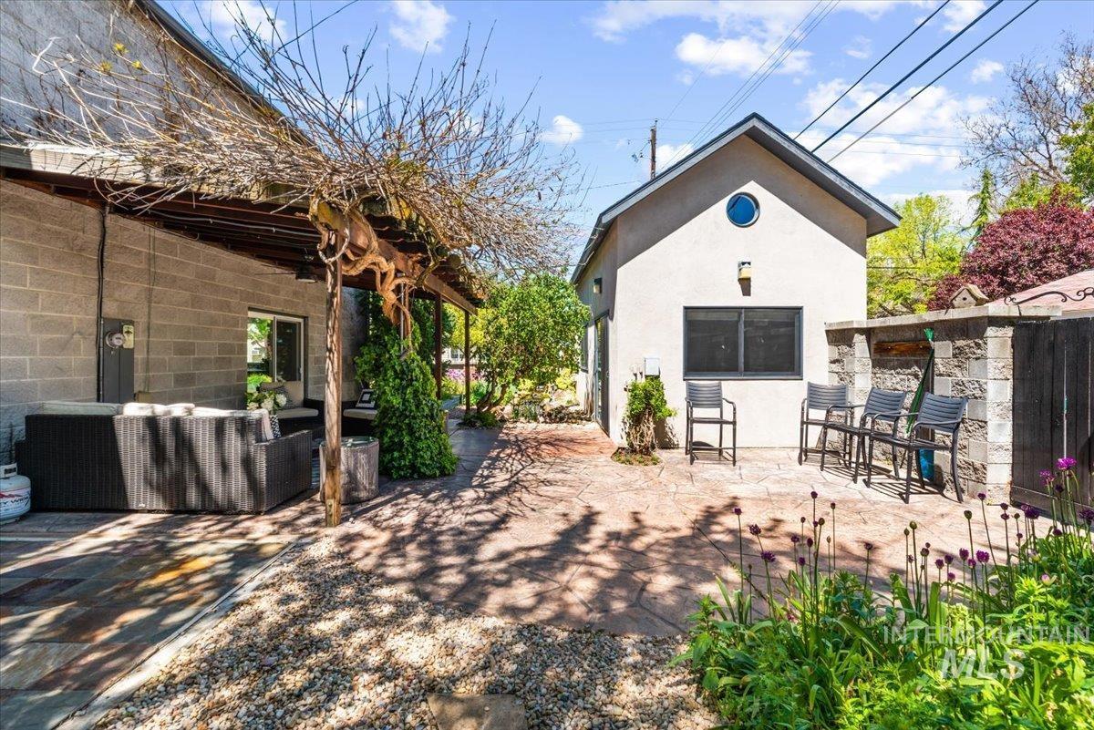 1718 N 12th St, Boise, Idaho 83702, 5 Bedrooms, 5.5 Bathrooms, Residential For Sale, Price $1,549,000, 98990451