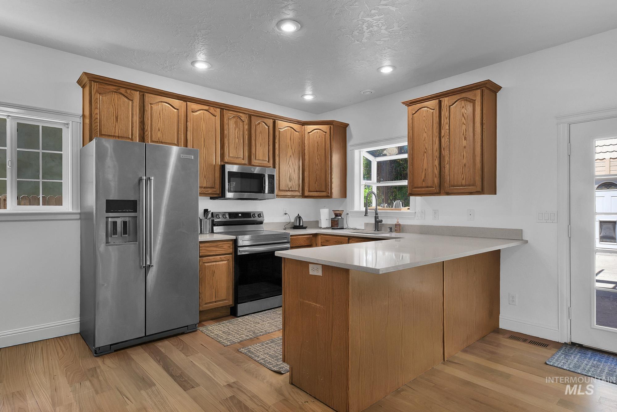 1316 E Franklin St, Boise, Idaho 83712, 3 Bedrooms, 2.5 Bathrooms, Residential For Sale, Price $699,900, 98990456