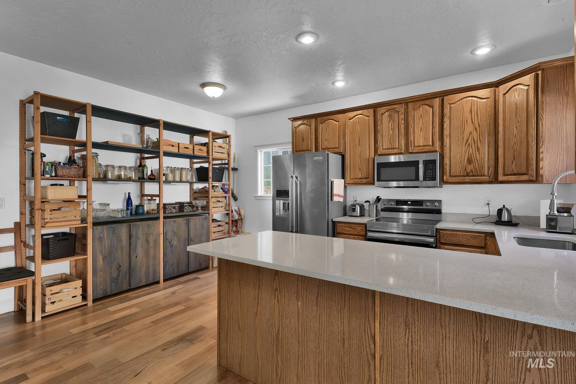1316 E Franklin St, Boise, Idaho 83712, 3 Bedrooms, 2.5 Bathrooms, Residential For Sale, Price $699,900, 98990456