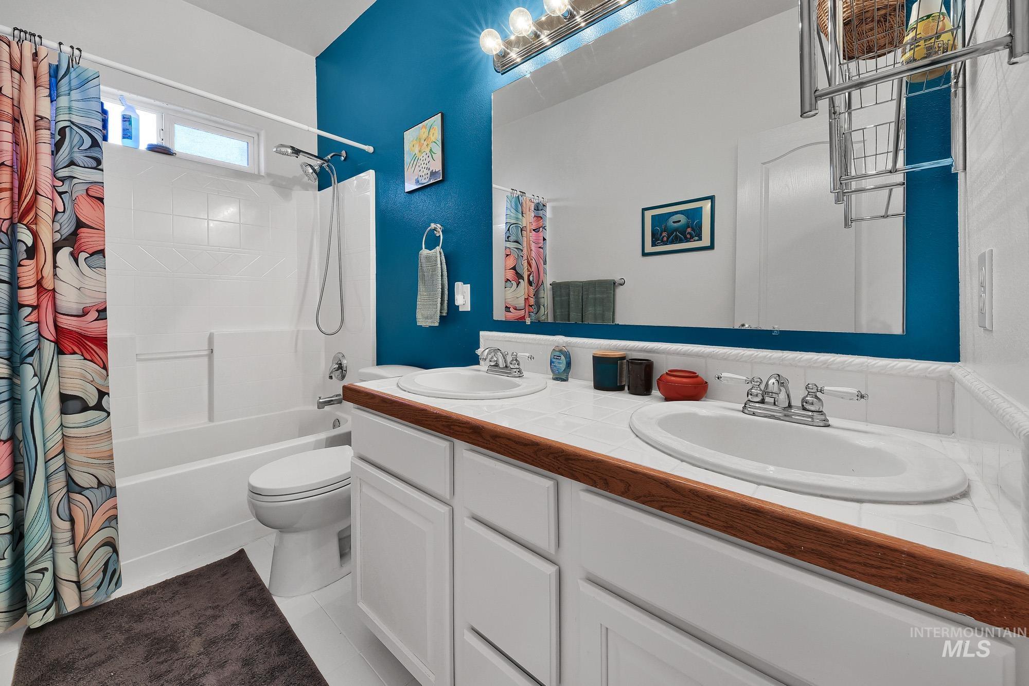 1316 E Franklin St, Boise, Idaho 83712, 3 Bedrooms, 2.5 Bathrooms, Residential For Sale, Price $699,900, 98990456