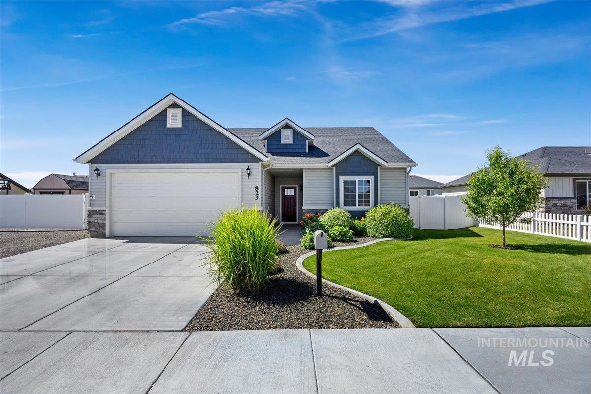 823 Craven Ave, Buhl, Idaho 83316, 3 Bedrooms, 2 Bathrooms, Residential For Sale, Price $409,999,MLS 98990457