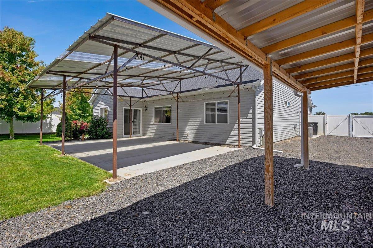 823 Craven Ave, Buhl, Idaho 83316, 3 Bedrooms, 2 Bathrooms, Residential For Sale, Price $409,999,MLS 98990457