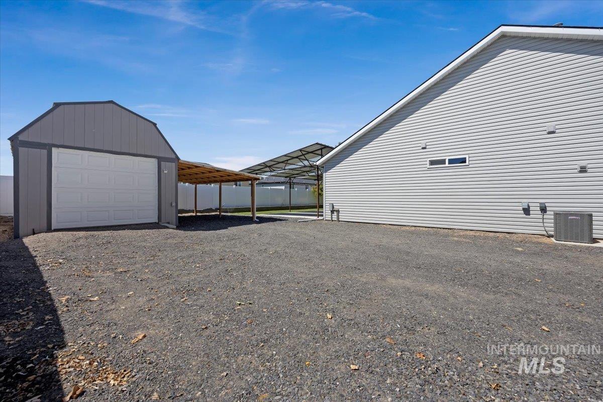 823 Craven Ave, Buhl, Idaho 83316, 3 Bedrooms, 2 Bathrooms, Residential For Sale, Price $409,999,MLS 98990457