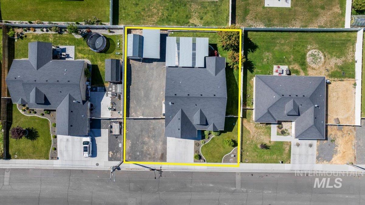 823 Craven Ave, Buhl, Idaho 83316, 3 Bedrooms, 2 Bathrooms, Residential For Sale, Price $409,999,MLS 98990457