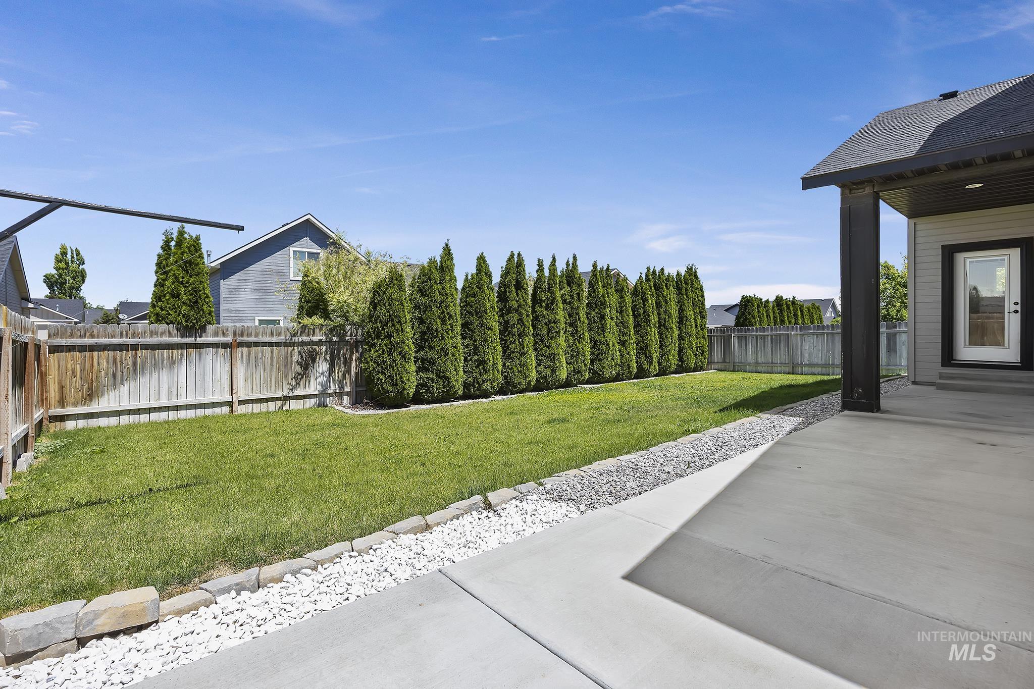 387 Feather Ave, Twin Falls, Idaho 83301, 3 Bedrooms, 2 Bathrooms, Residential For Sale, Price $360,000,MLS 98990458