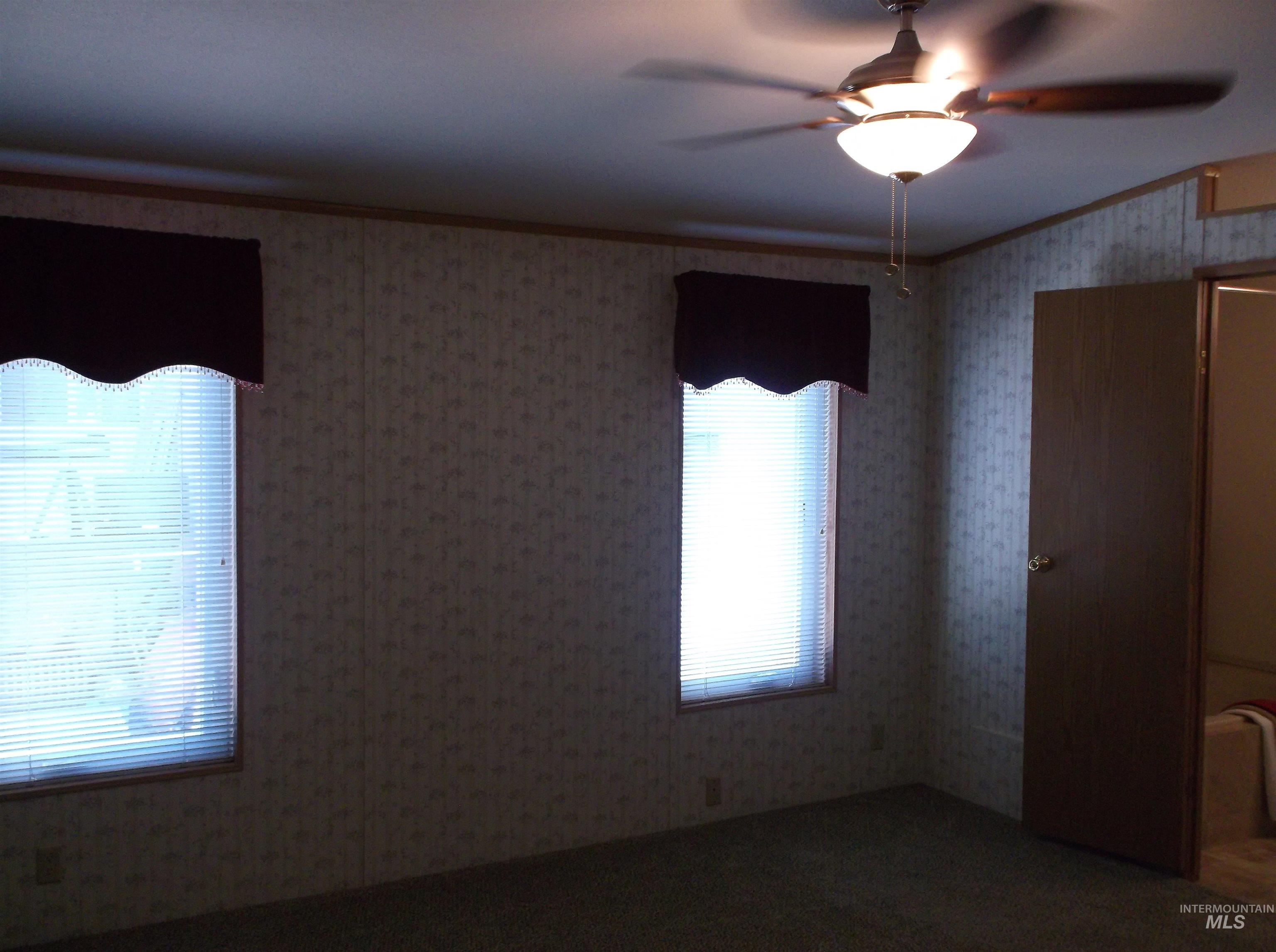 8048 N Roe Lane, Boise, Idaho 83714, 2 Bedrooms, 2 Bathrooms, Residential For Sale, Price $123,000, 98990463