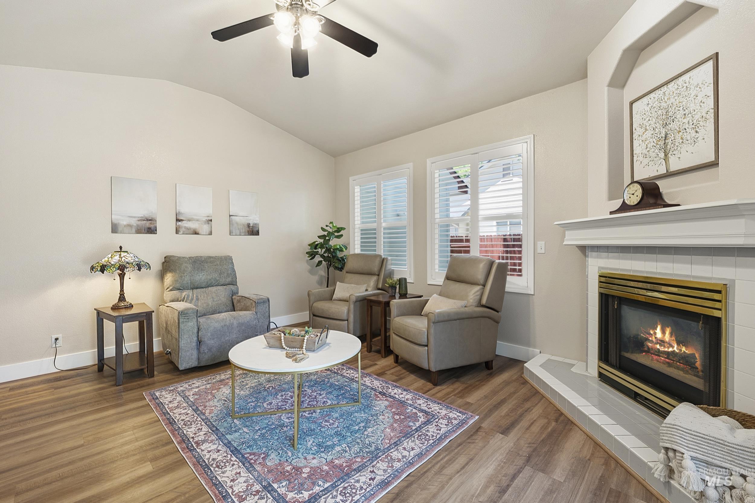 3058 N Yellow Peak, Meridian, Idaho 83646, 3 Bedrooms, 2 Bathrooms, Residential For Sale, Price $460,000, 98990465