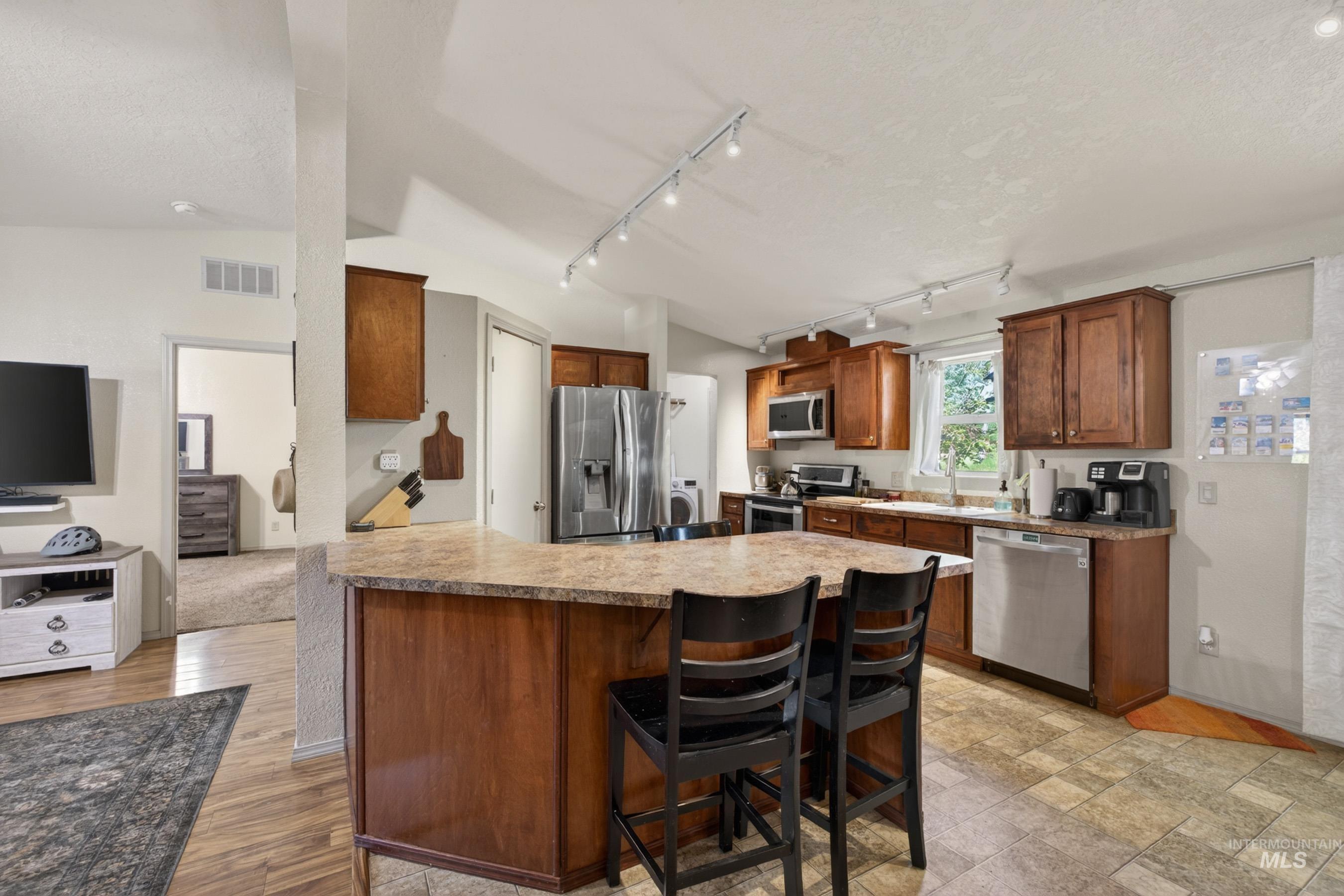 107 S Van Wyck Ave, Cascade, Idaho 83611, 4 Bedrooms, 2 Bathrooms, Residential For Sale, Price $375,000, 98990468