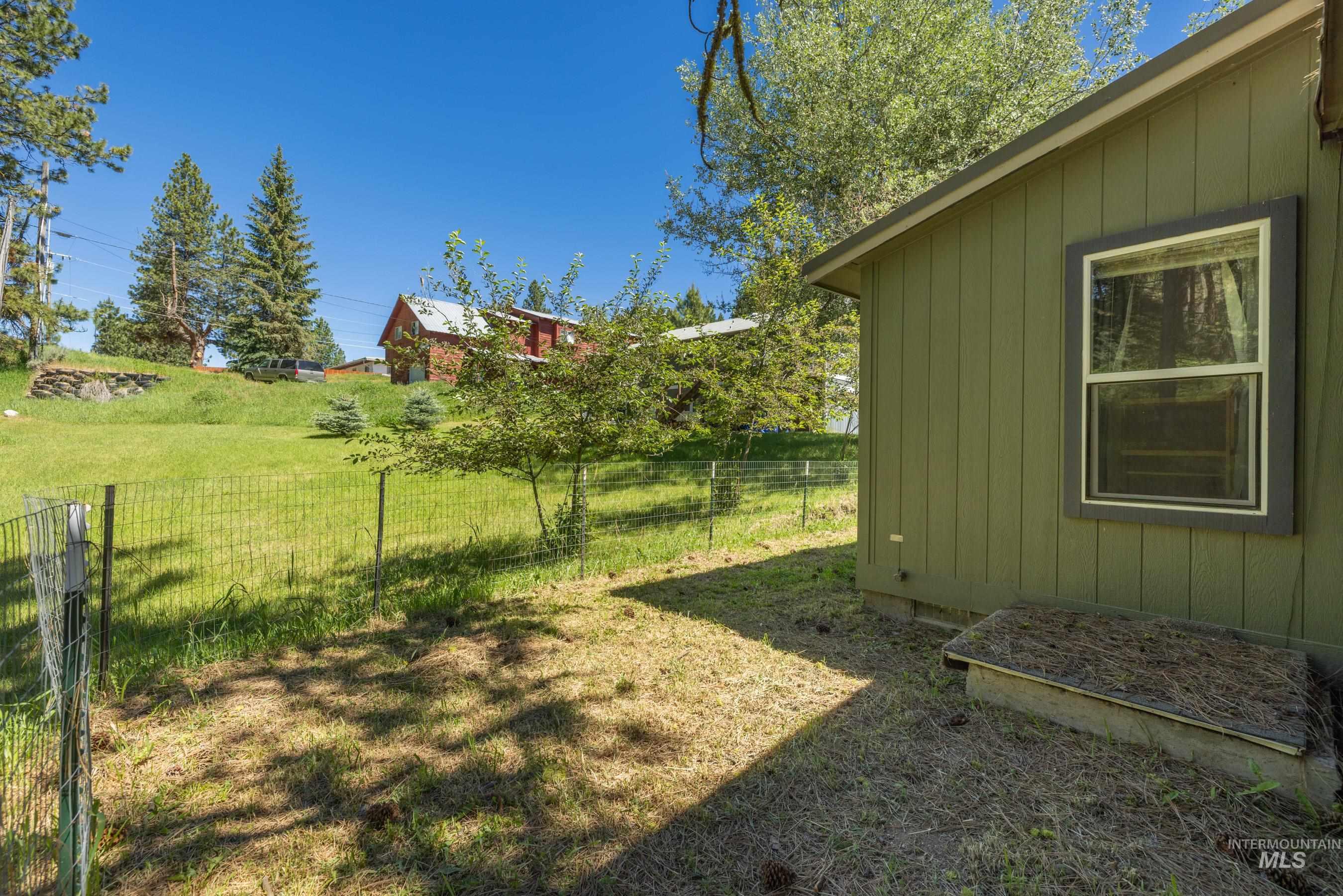 107 S Van Wyck Ave, Cascade, Idaho 83611, 4 Bedrooms, 2 Bathrooms, Residential For Sale, Price $375,000, 98990468