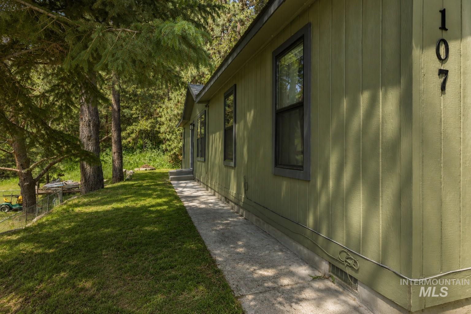 107 S Van Wyck Ave, Cascade, Idaho 83611, 4 Bedrooms, 2 Bathrooms, Residential For Sale, Price $375,000, 98990468