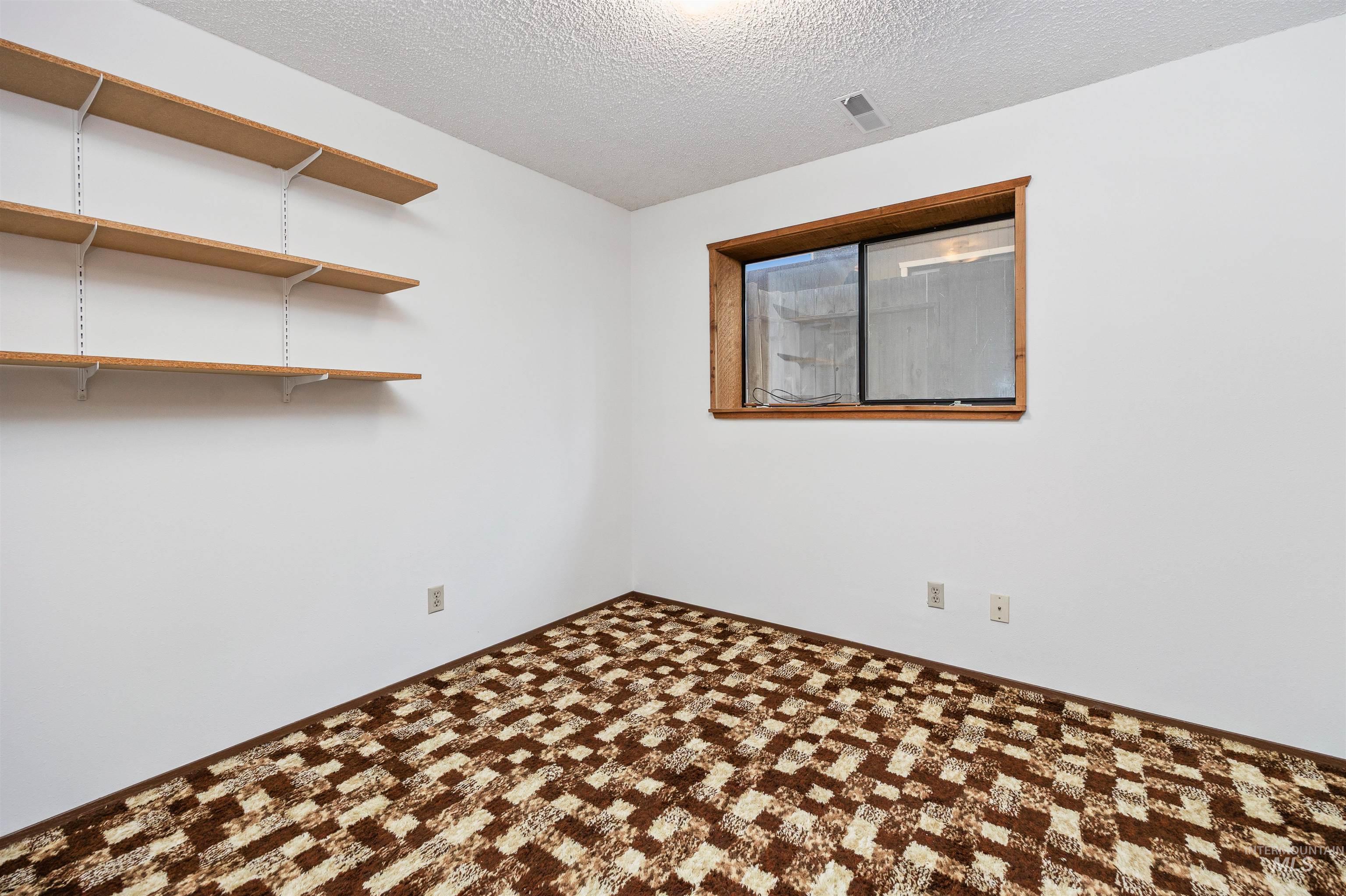 786 Meadows Drive, Twin Falls, Idaho 83301, 4 Bedrooms, 3 Bathrooms, Residential For Sale, Price $389,900,MLS 98990469