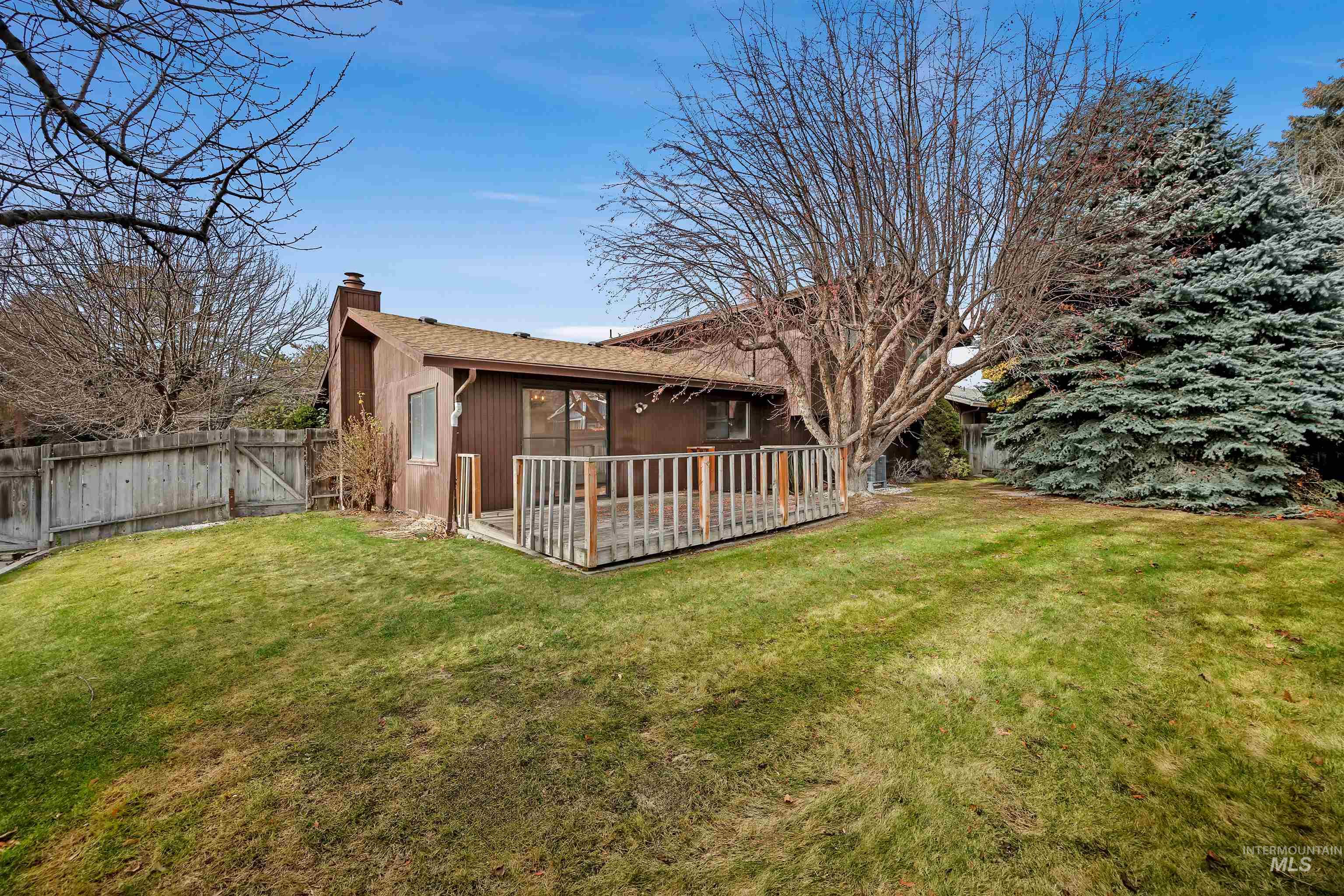 786 Meadows Drive, Twin Falls, Idaho 83301, 4 Bedrooms, 3 Bathrooms, Residential For Sale, Price $389,900,MLS 98990469