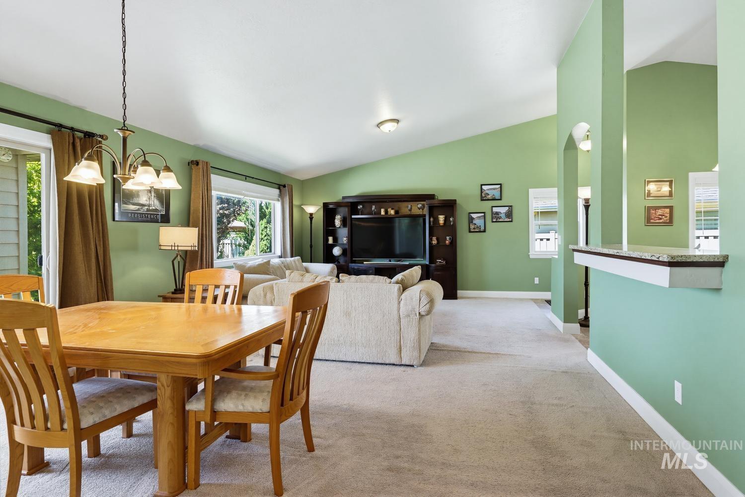 9513 S Updale Ave, Kuna, Idaho 83634, 3 Bedrooms, 2 Bathrooms, Residential For Sale, Price $494,400,MLS 98990482