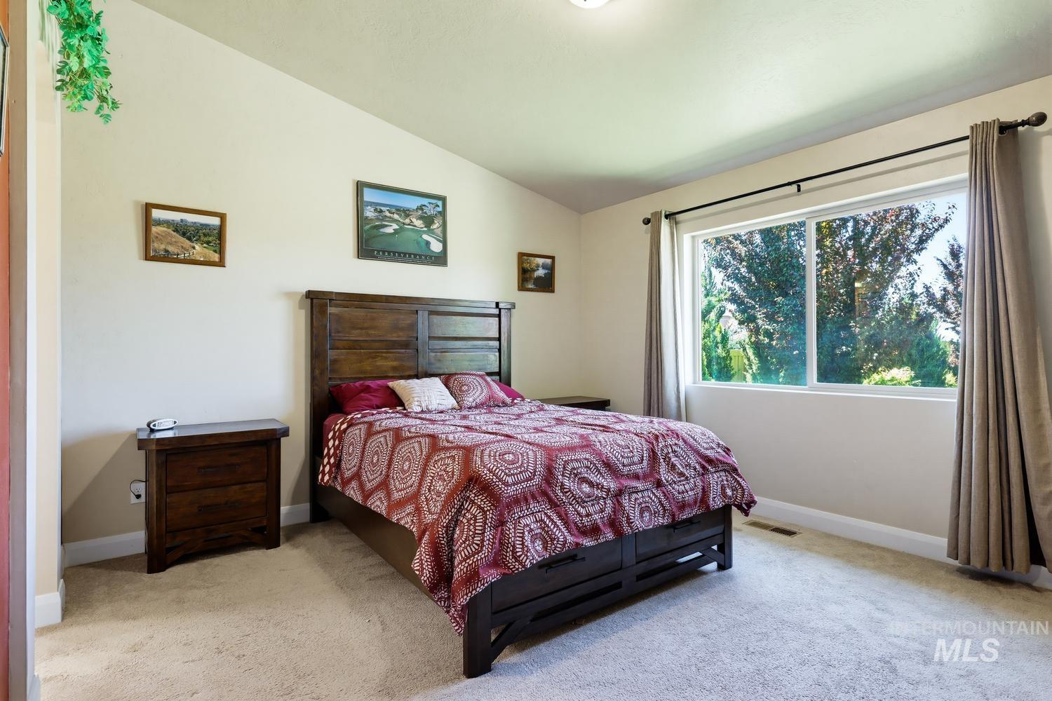 9513 S Updale Ave, Kuna, Idaho 83634, 3 Bedrooms, 2 Bathrooms, Residential For Sale, Price $494,400,MLS 98990482