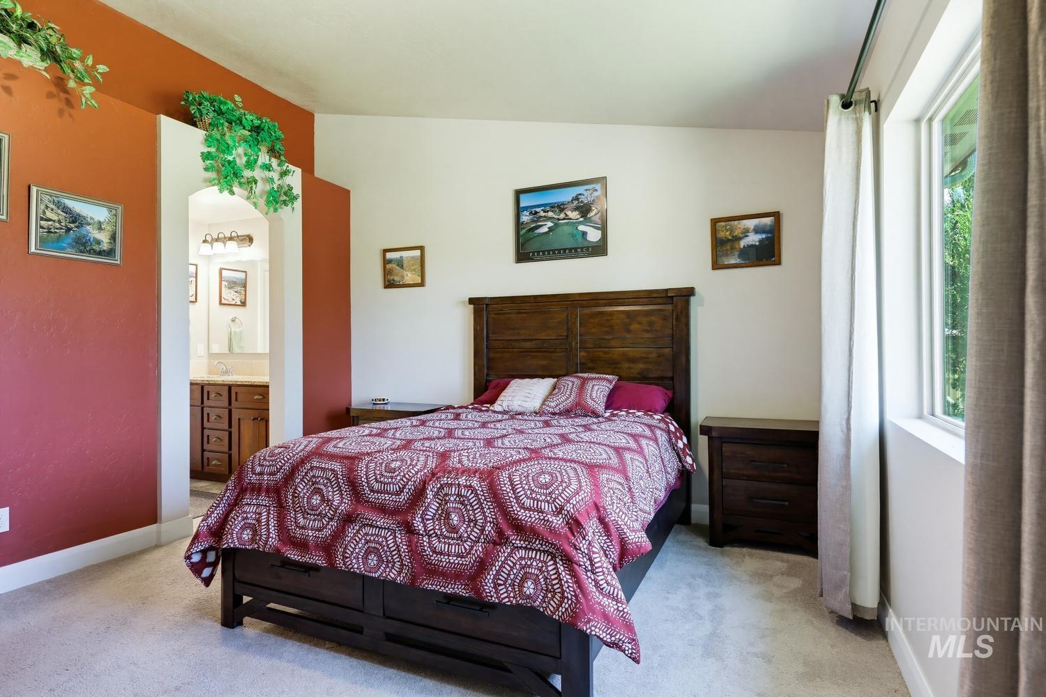 9513 S Updale Ave, Kuna, Idaho 83634, 3 Bedrooms, 2 Bathrooms, Residential For Sale, Price $494,400,MLS 98990482