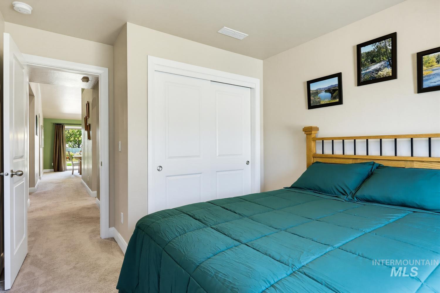 9513 S Updale Ave, Kuna, Idaho 83634, 3 Bedrooms, 2 Bathrooms, Residential For Sale, Price $494,400,MLS 98990482
