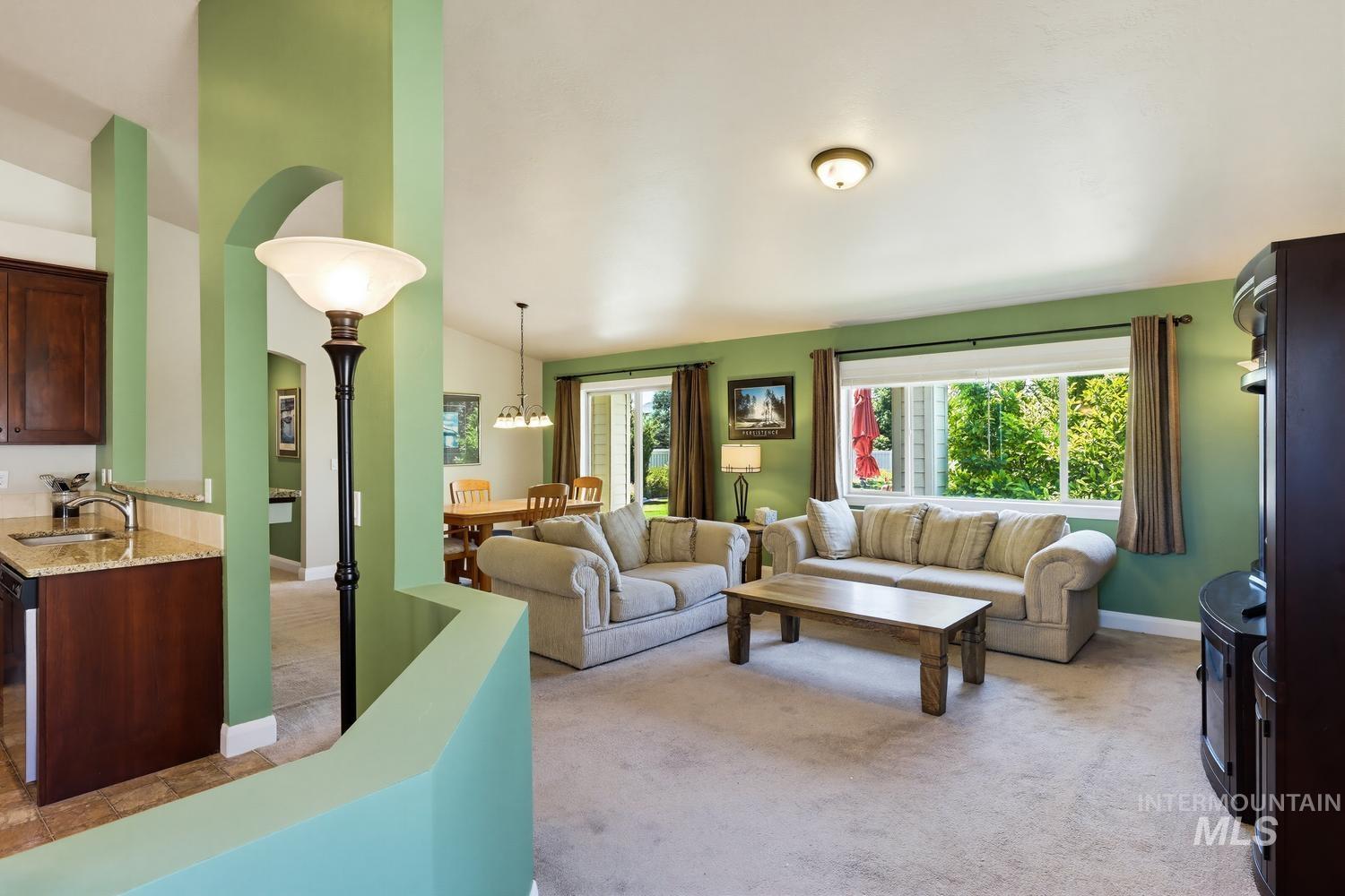 9513 S Updale Ave, Kuna, Idaho 83634, 3 Bedrooms, 2 Bathrooms, Residential For Sale, Price $494,400,MLS 98990482