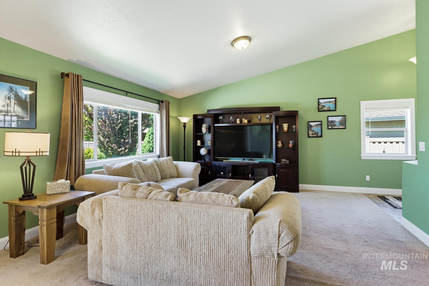 9513 S Updale Ave, Kuna, Idaho 83634, 3 Bedrooms, 2 Bathrooms, Residential For Sale, Price $494,400,MLS 98990482