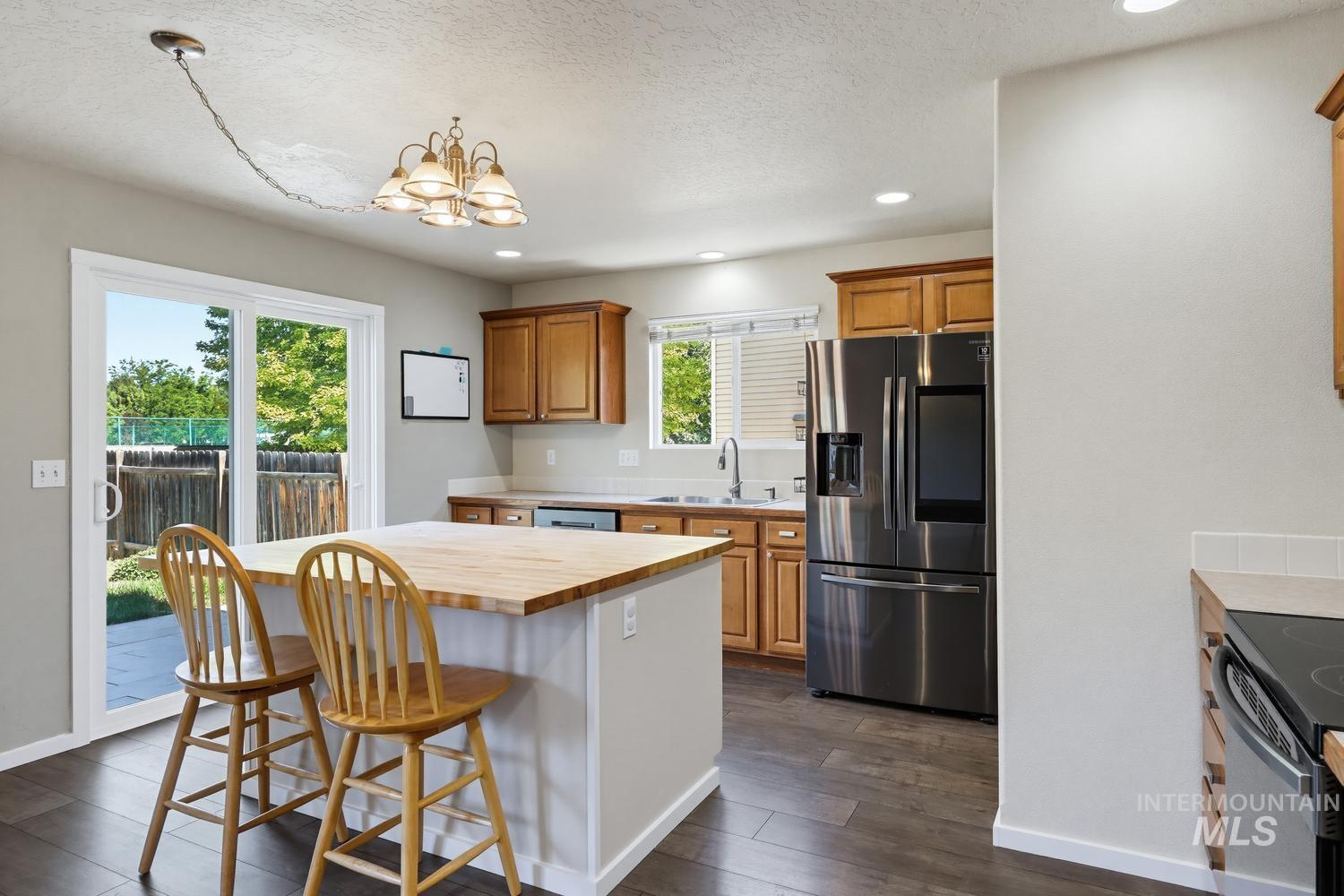 7247 S Rudder Ave, Boise, Idaho 83709, 3 Bedrooms, 2.5 Bathrooms, Residential For Sale, Price $405,000,MLS 98990487