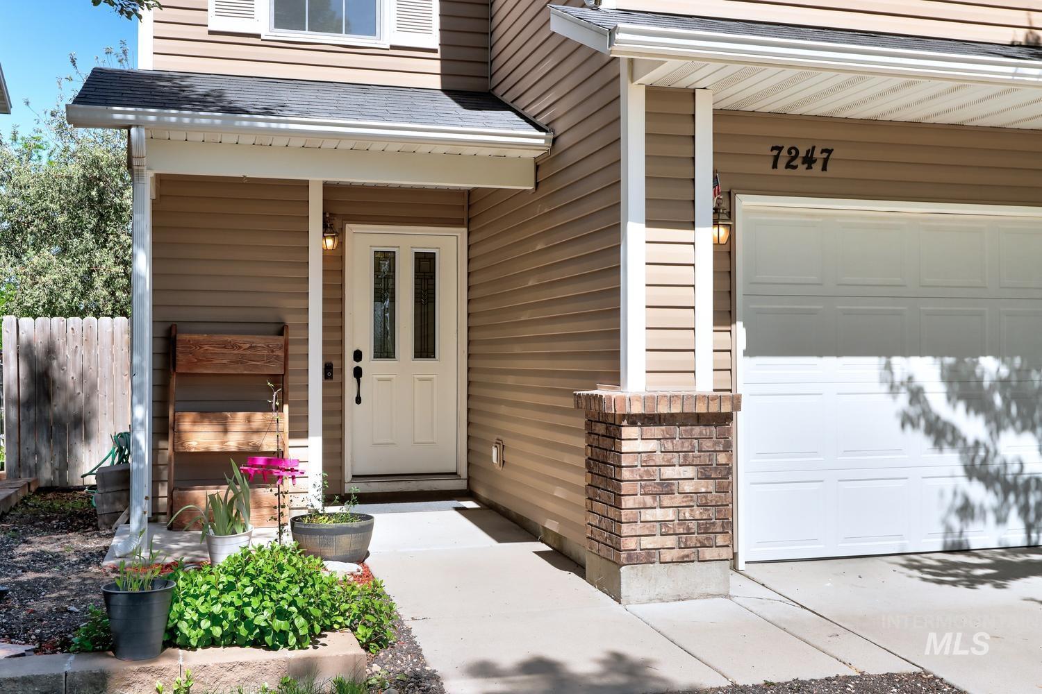 7247 S Rudder Ave, Boise, Idaho 83709, 3 Bedrooms, 2.5 Bathrooms, Residential For Sale, Price $405,000,MLS 98990487