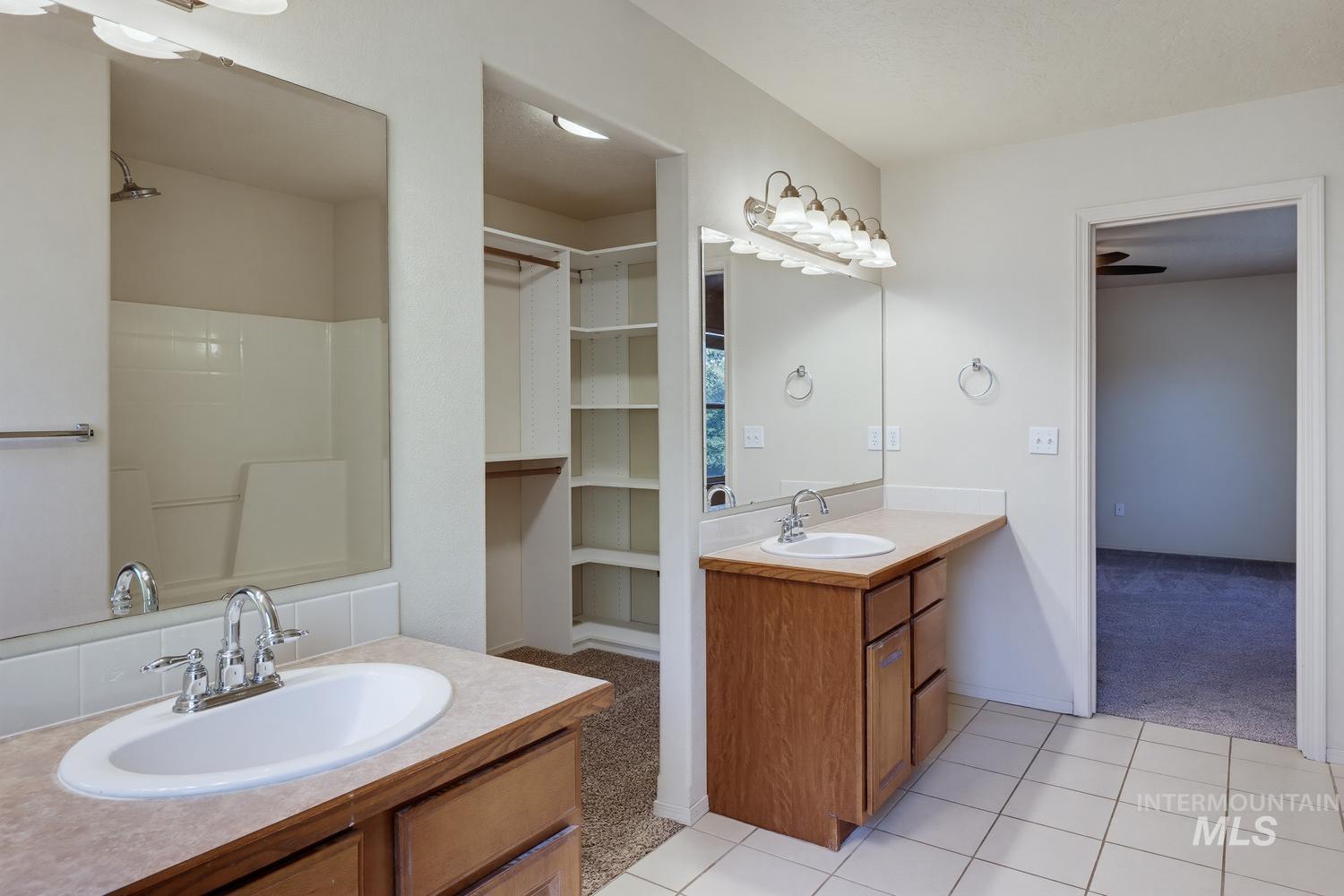 7247 S Rudder Ave, Boise, Idaho 83709, 3 Bedrooms, 2.5 Bathrooms, Residential For Sale, Price $405,000,MLS 98990487